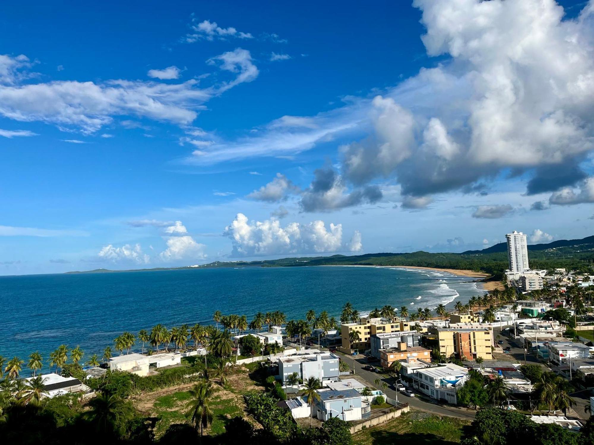 Beachfront Condo At Costa Azul 卢基约 外观 照片
